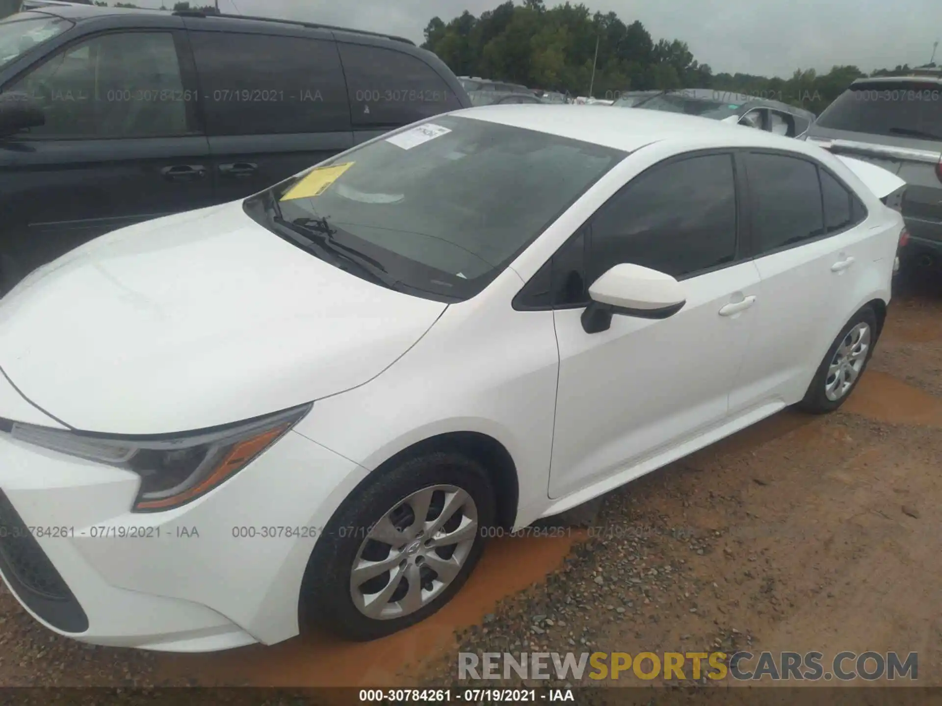 2 Photograph of a damaged car 5YFEPRAEXLP101427 TOYOTA COROLLA 2020