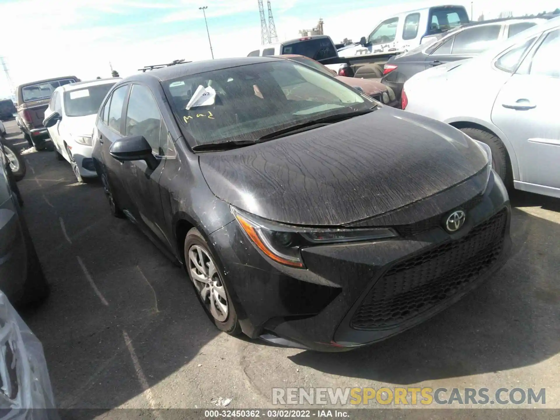 1 Photograph of a damaged car 5YFEPRAEXLP102044 TOYOTA COROLLA 2020