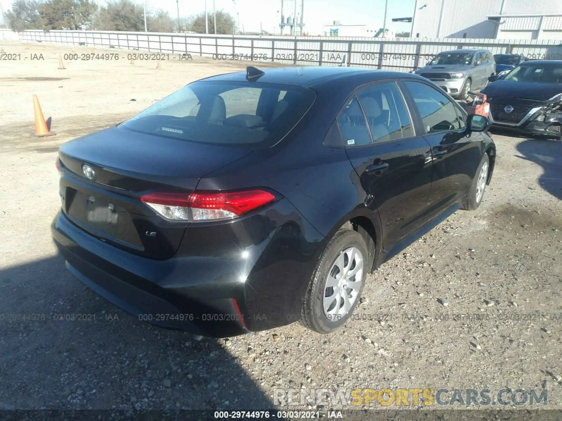 4 Photograph of a damaged car 5YFEPRAEXLP102061 TOYOTA COROLLA 2020