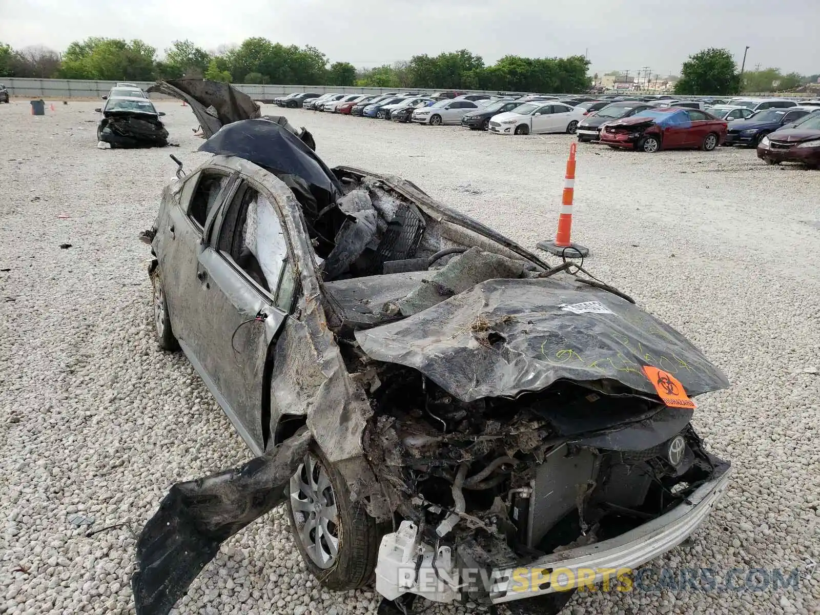9 Фотография поврежденного автомобиля 5YFEPRAEXLP103310 TOYOTA COROLLA 2020