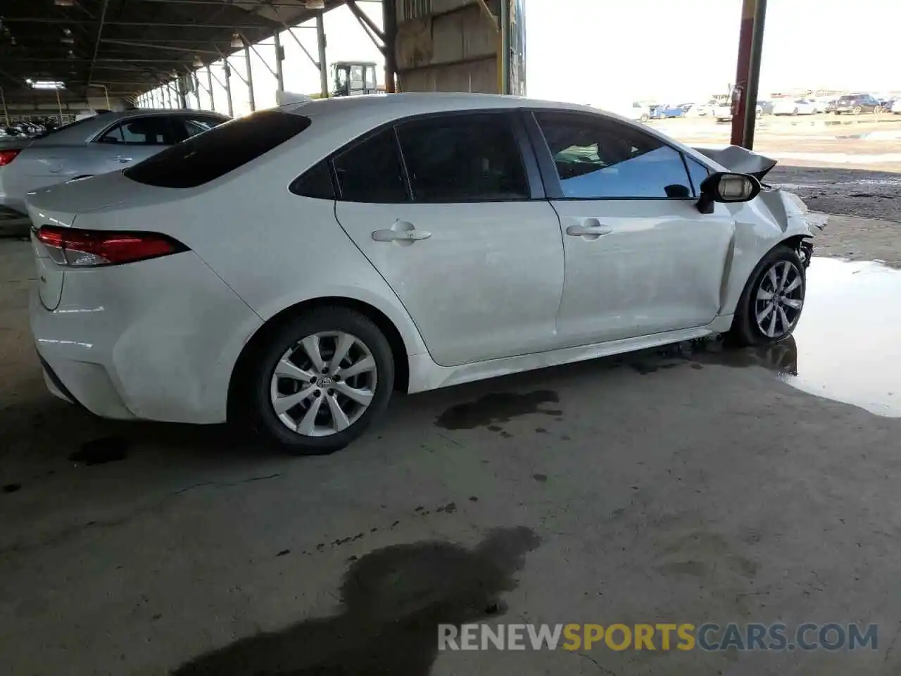 3 Photograph of a damaged car 5YFEPRAEXLP103808 TOYOTA COROLLA 2020