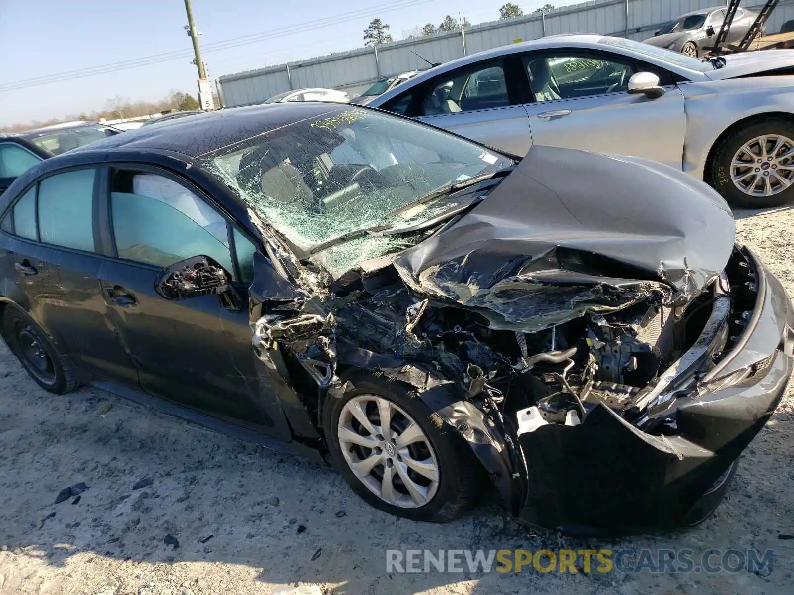 9 Photograph of a damaged car 5YFEPRAEXLP104201 TOYOTA COROLLA 2020