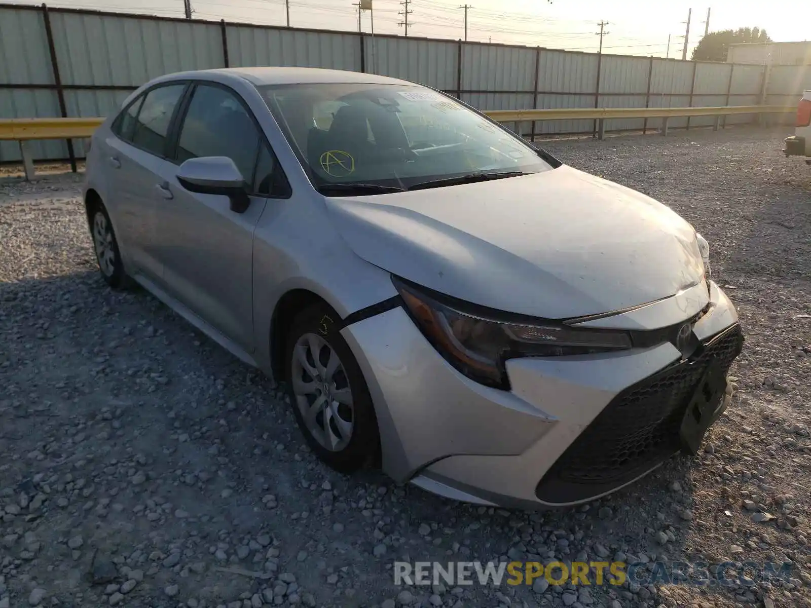 1 Photograph of a damaged car 5YFEPRAEXLP104215 TOYOTA COROLLA 2020