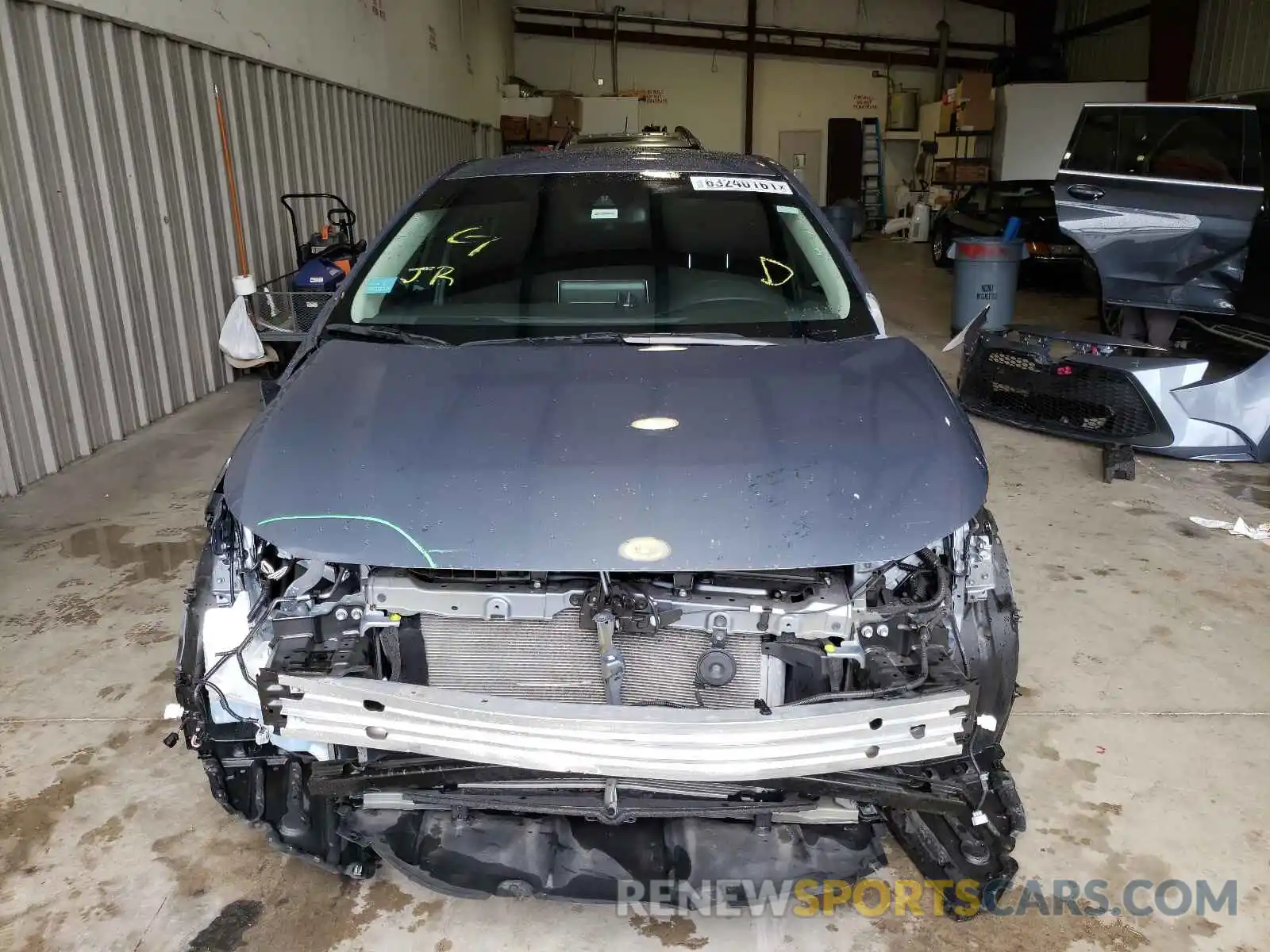 9 Photograph of a damaged car 5YFEPRAEXLP104585 TOYOTA COROLLA 2020