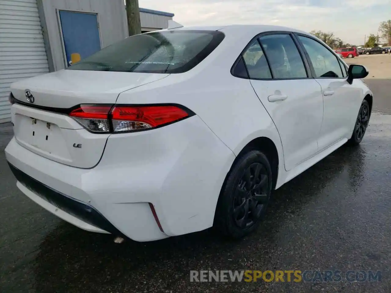 4 Photograph of a damaged car 5YFEPRAEXLP104649 TOYOTA COROLLA 2020