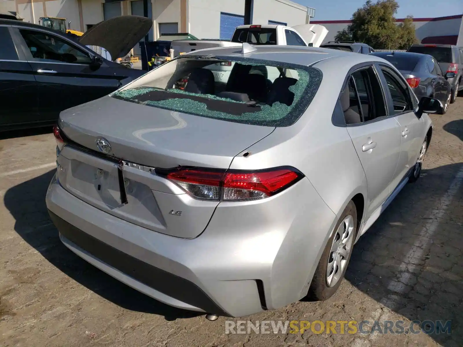 4 Photograph of a damaged car 5YFEPRAEXLP105879 TOYOTA COROLLA 2020