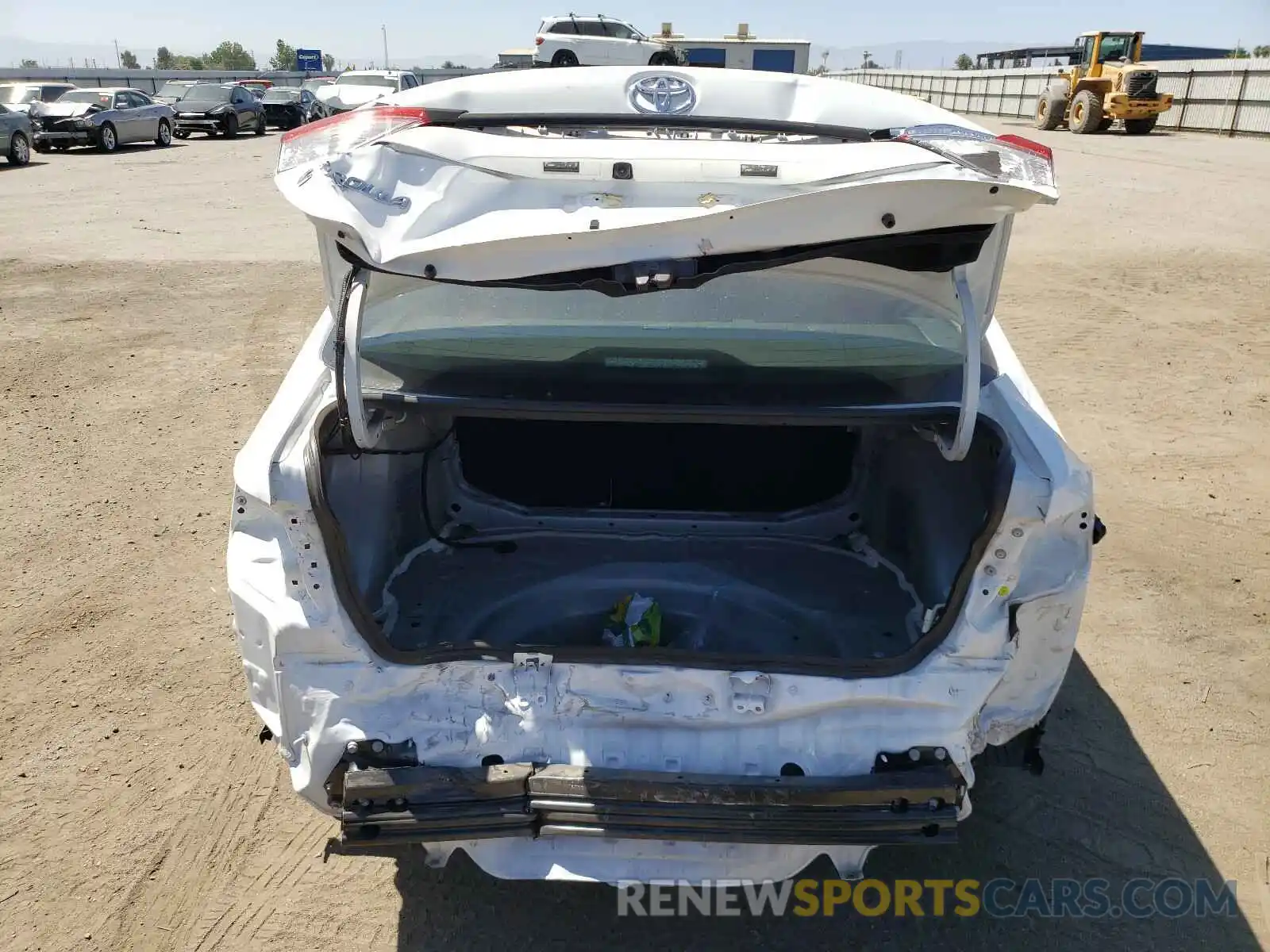 9 Photograph of a damaged car 5YFEPRAEXLP107129 TOYOTA COROLLA 2020