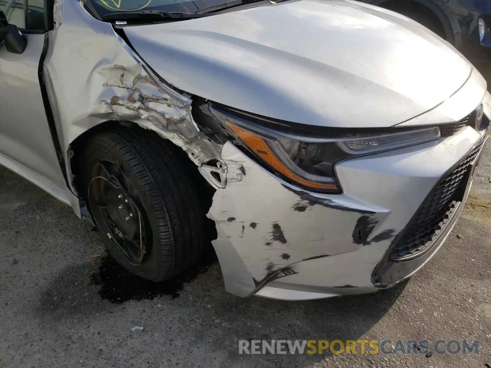 9 Photograph of a damaged car 5YFEPRAEXLP108149 TOYOTA COROLLA 2020