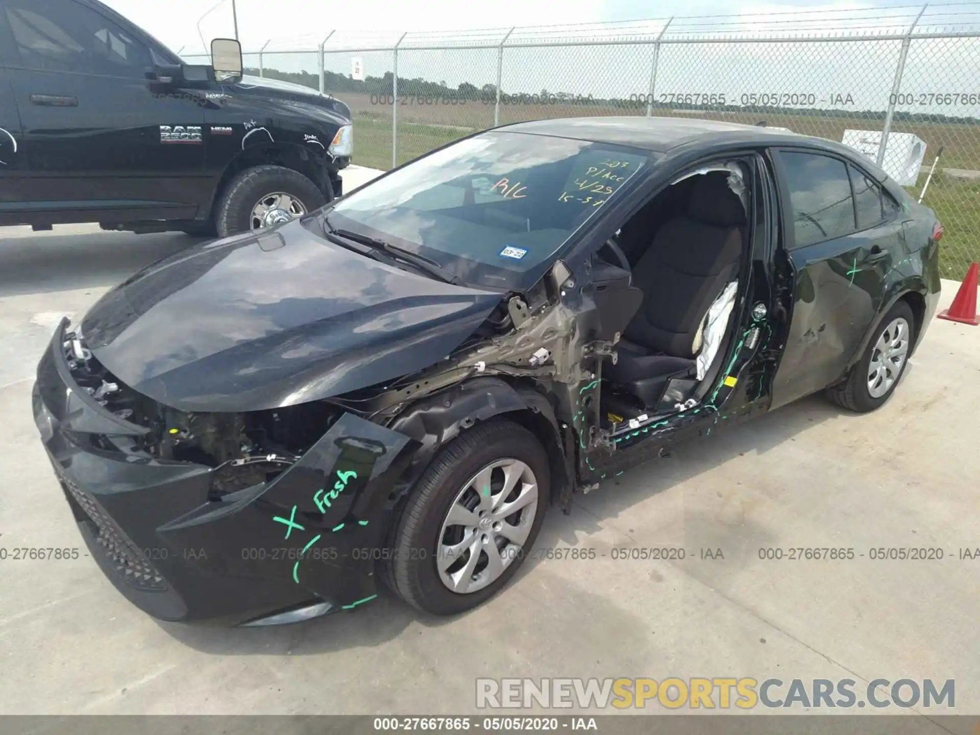 2 Photograph of a damaged car 5YFEPRAEXLP112492 TOYOTA COROLLA 2020