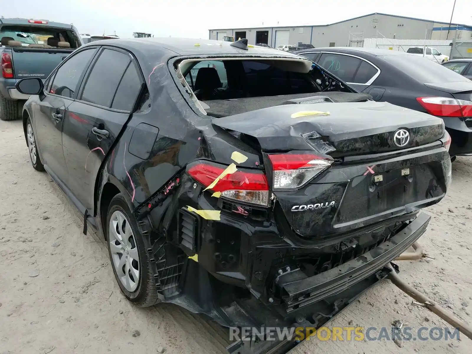 3 Photograph of a damaged car 5YFEPRAEXLP114601 TOYOTA COROLLA 2020