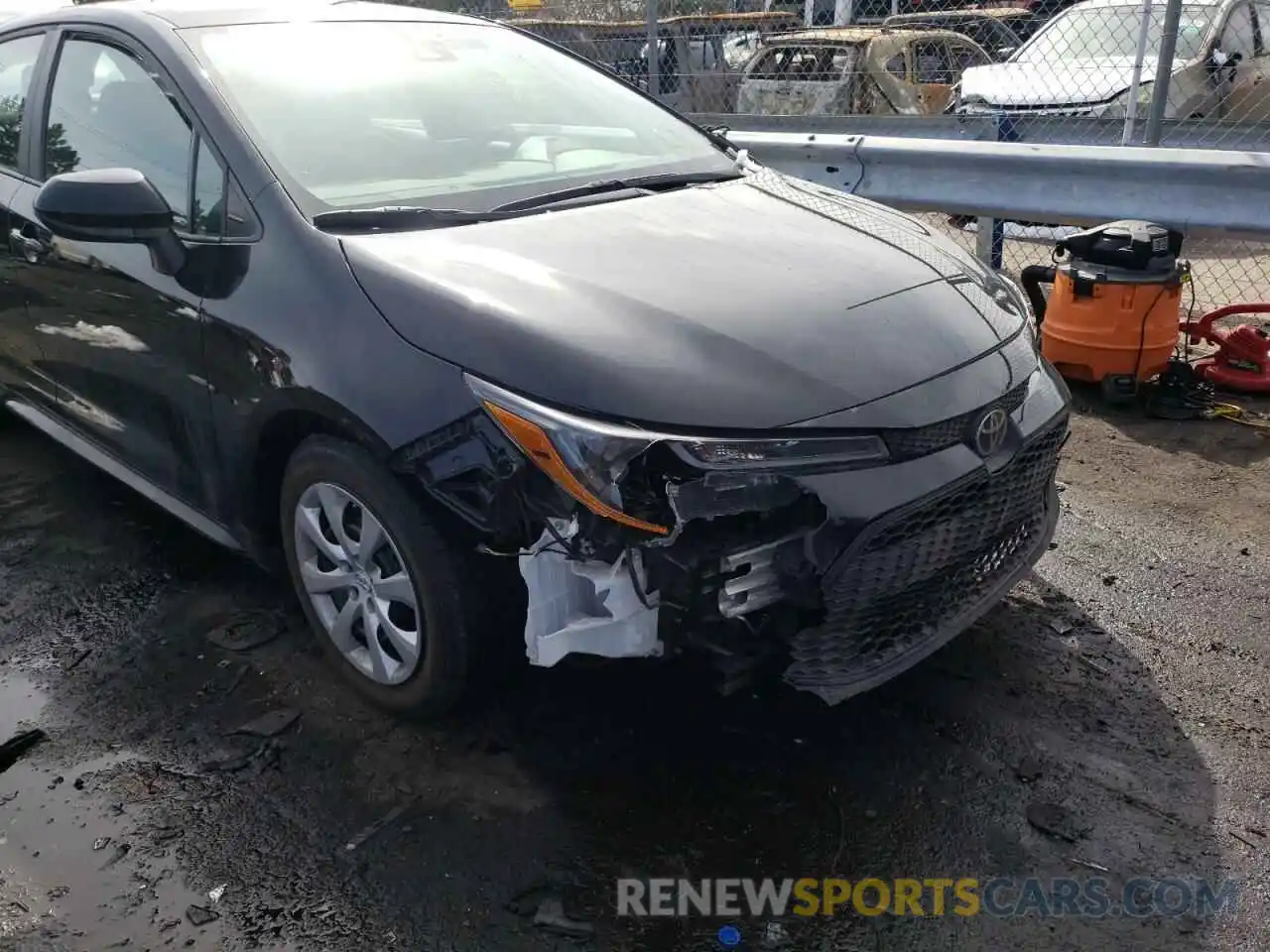 9 Photograph of a damaged car 5YFEPRAEXLP115909 TOYOTA COROLLA 2020