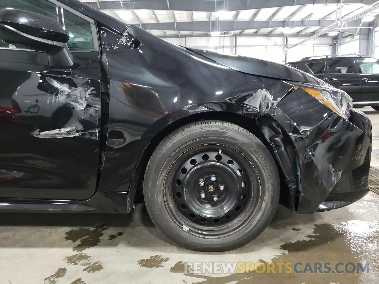 9 Photograph of a damaged car 5YFEPRAEXLP117157 TOYOTA COROLLA 2020