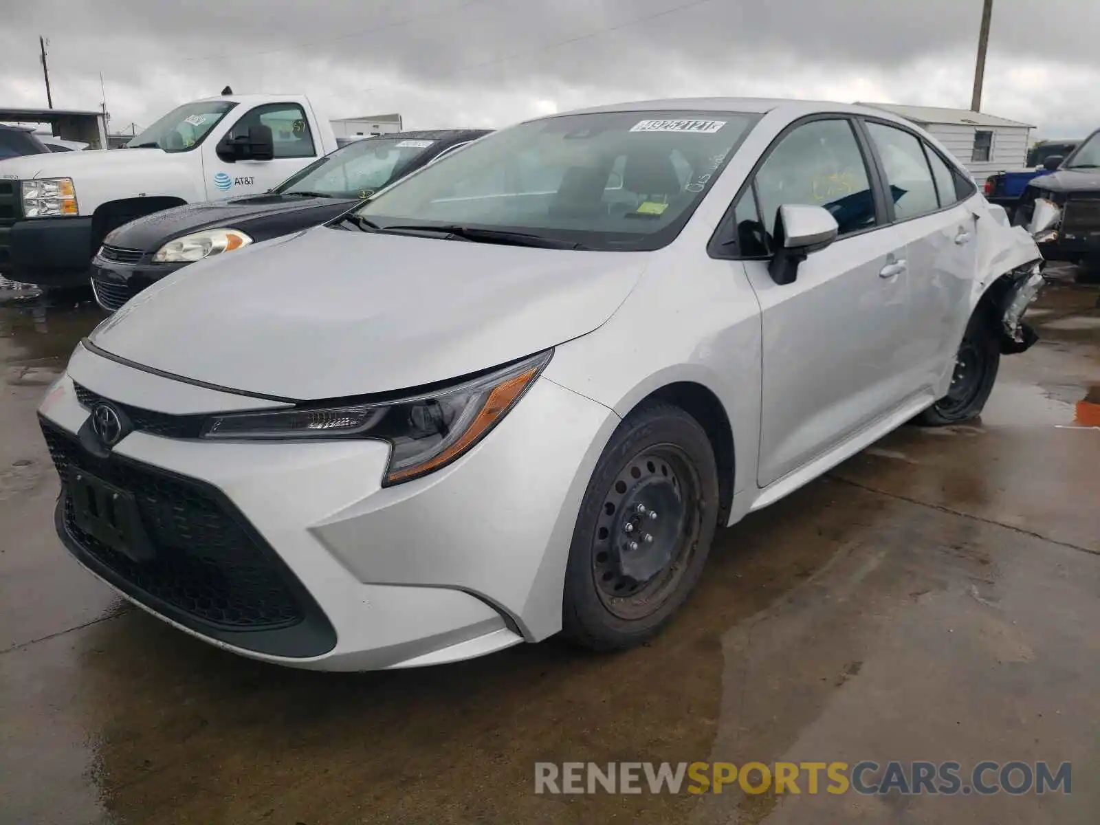 2 Photograph of a damaged car 5YFEPRAEXLP117255 TOYOTA COROLLA 2020