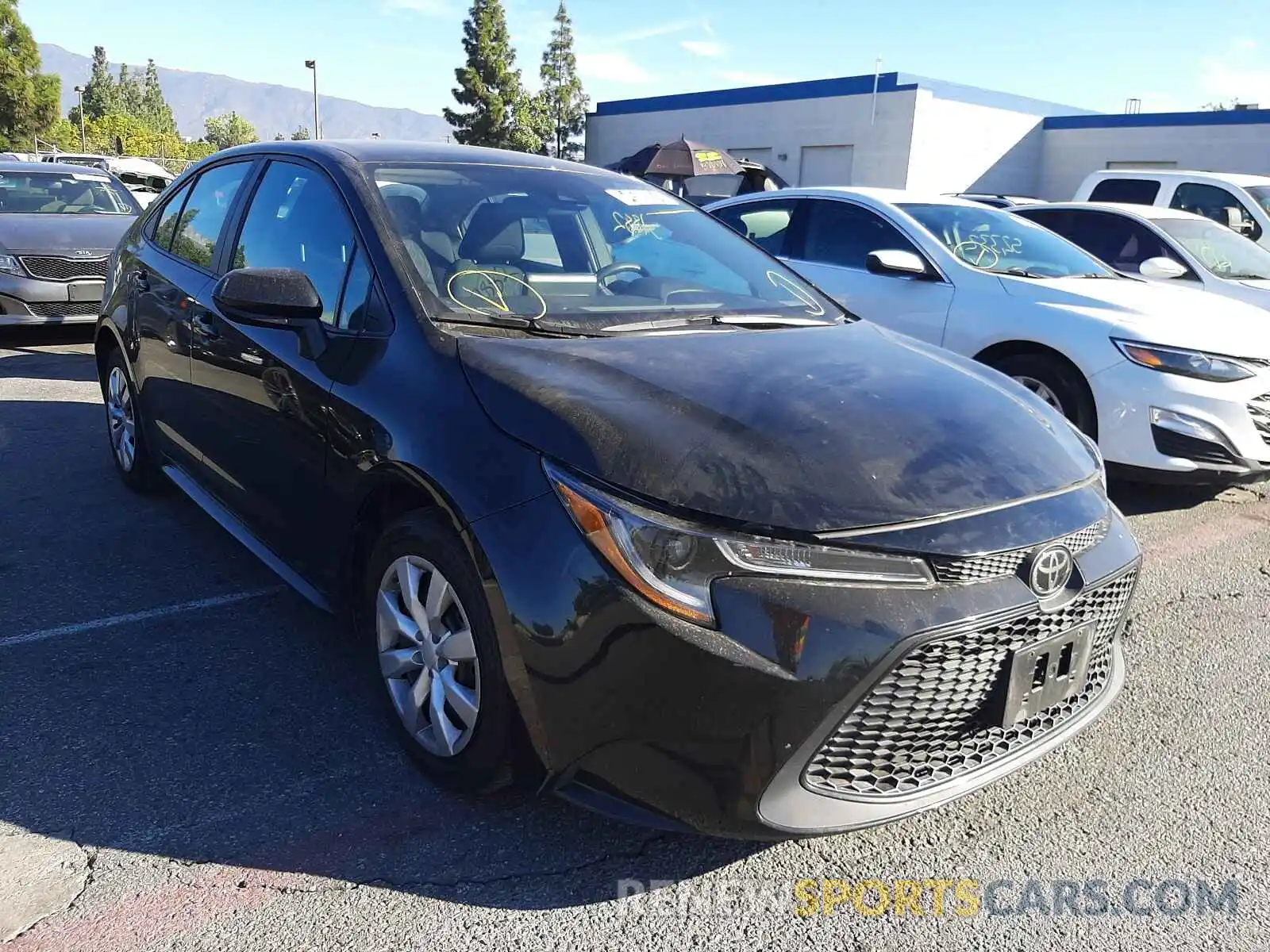 1 Photograph of a damaged car 5YFEPRAEXLP118440 TOYOTA COROLLA 2020