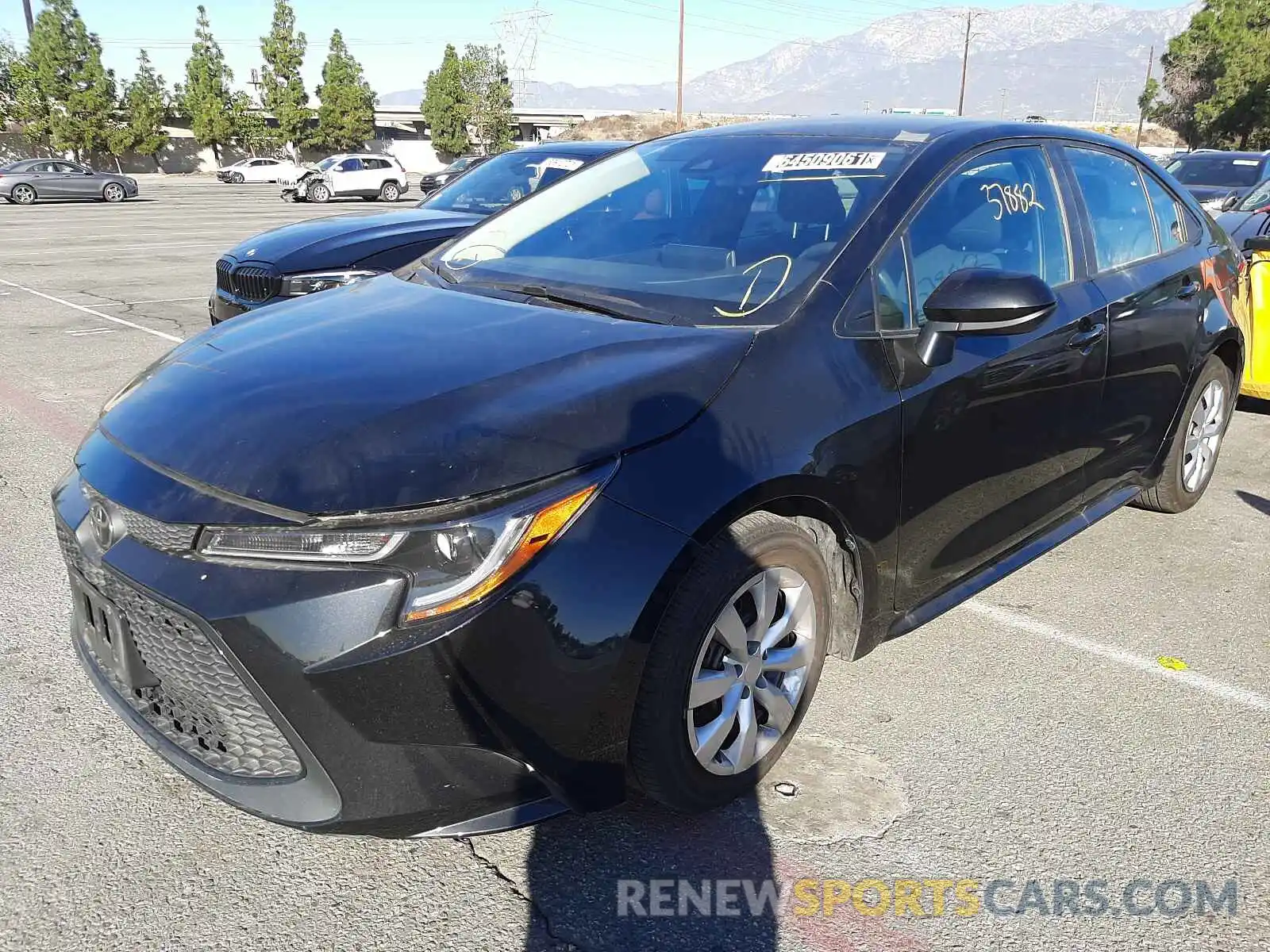 2 Photograph of a damaged car 5YFEPRAEXLP118440 TOYOTA COROLLA 2020