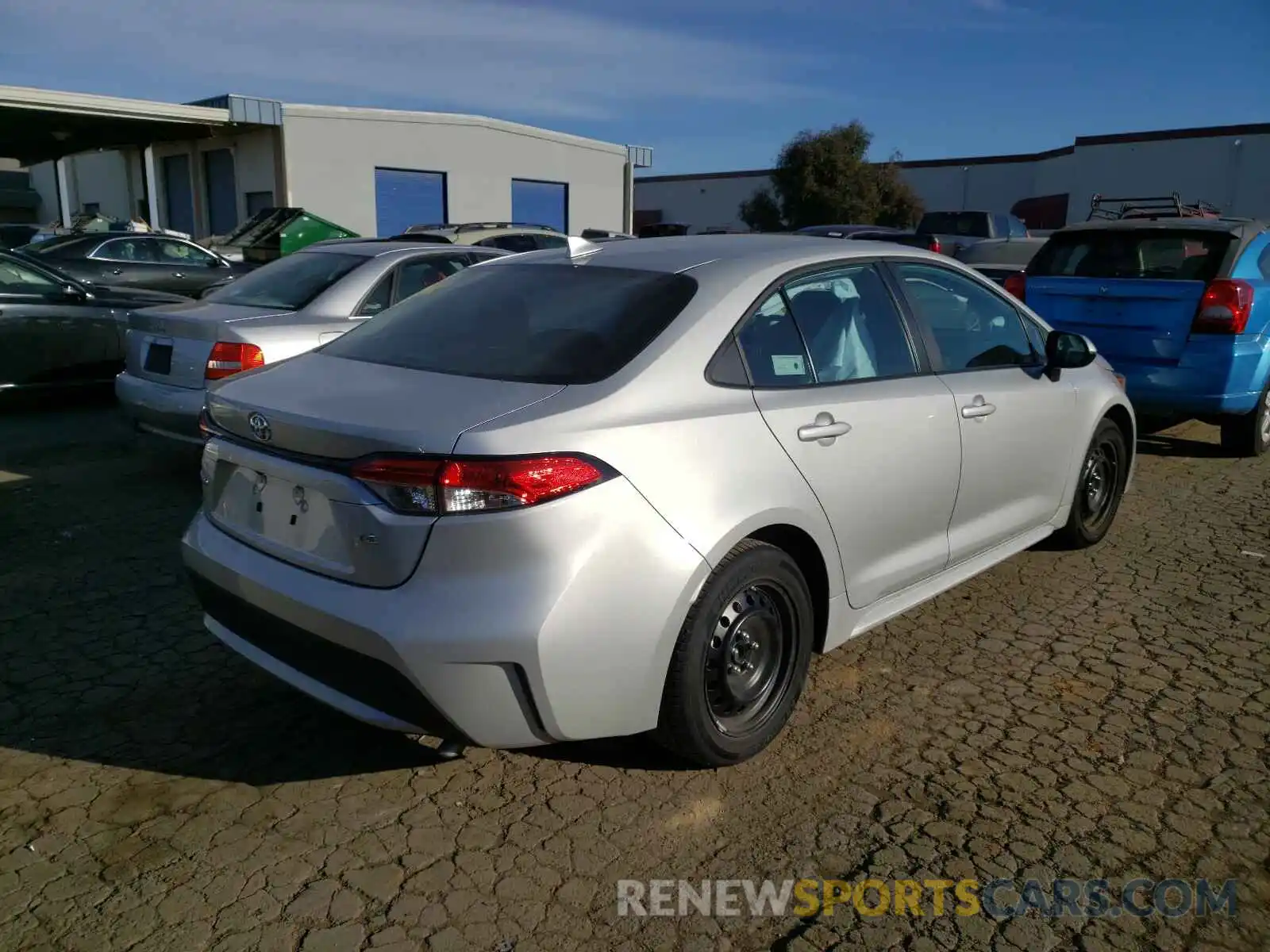 4 Photograph of a damaged car 5YFEPRAEXLP119037 TOYOTA COROLLA 2020