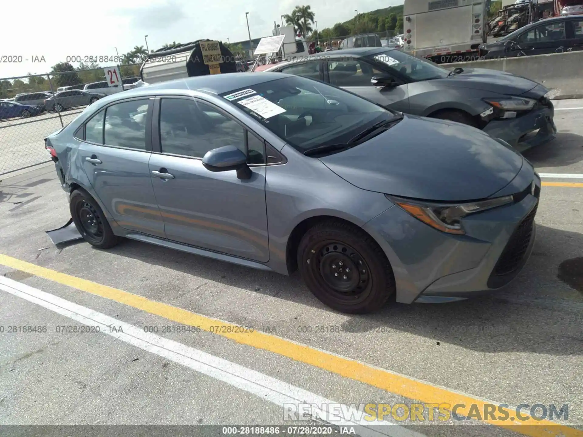 1 Photograph of a damaged car 5YFEPRAEXLP119166 TOYOTA COROLLA 2020