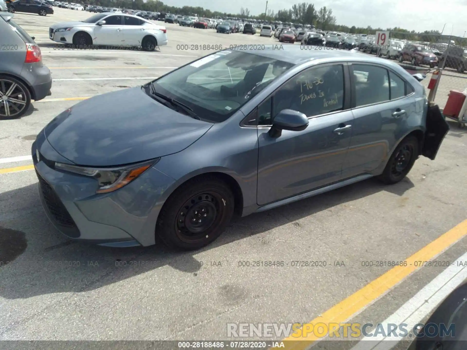 2 Photograph of a damaged car 5YFEPRAEXLP119166 TOYOTA COROLLA 2020