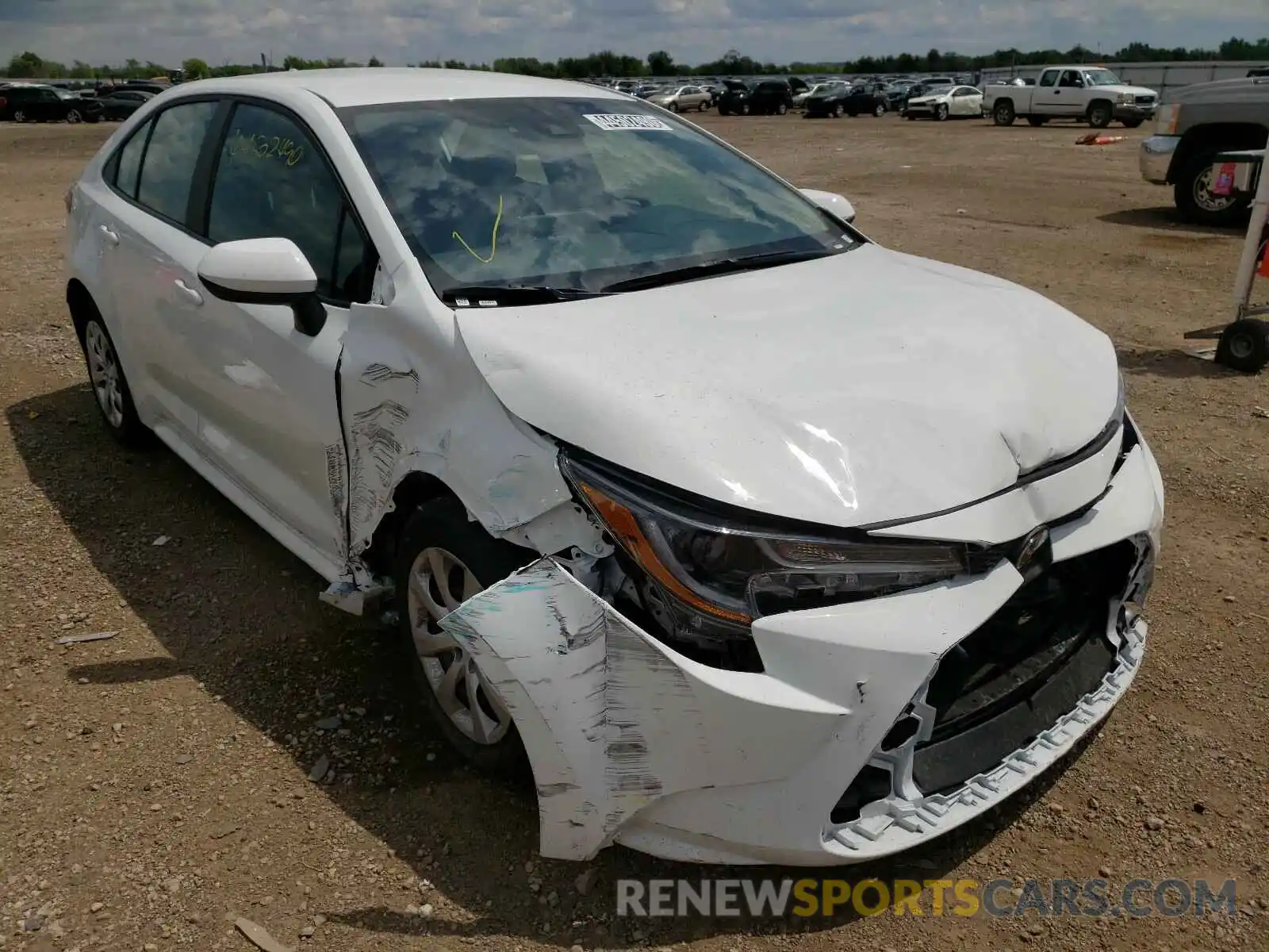 1 Фотография поврежденного автомобиля 5YFEPRAEXLP121824 TOYOTA COROLLA 2020