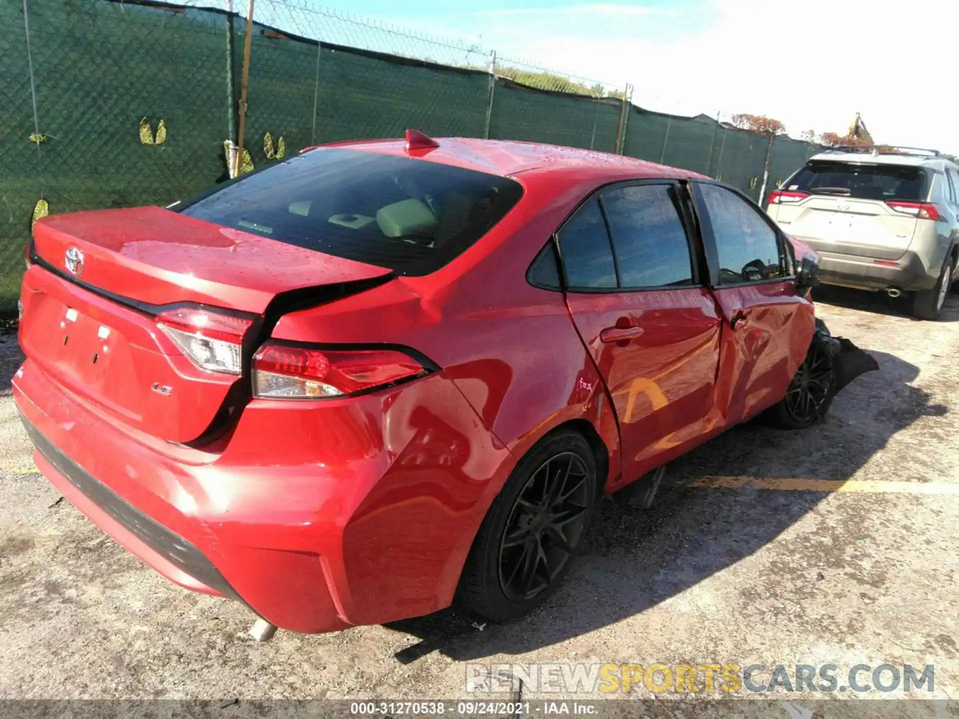 4 Photograph of a damaged car 5YFEPRAEXLP123136 TOYOTA COROLLA 2020