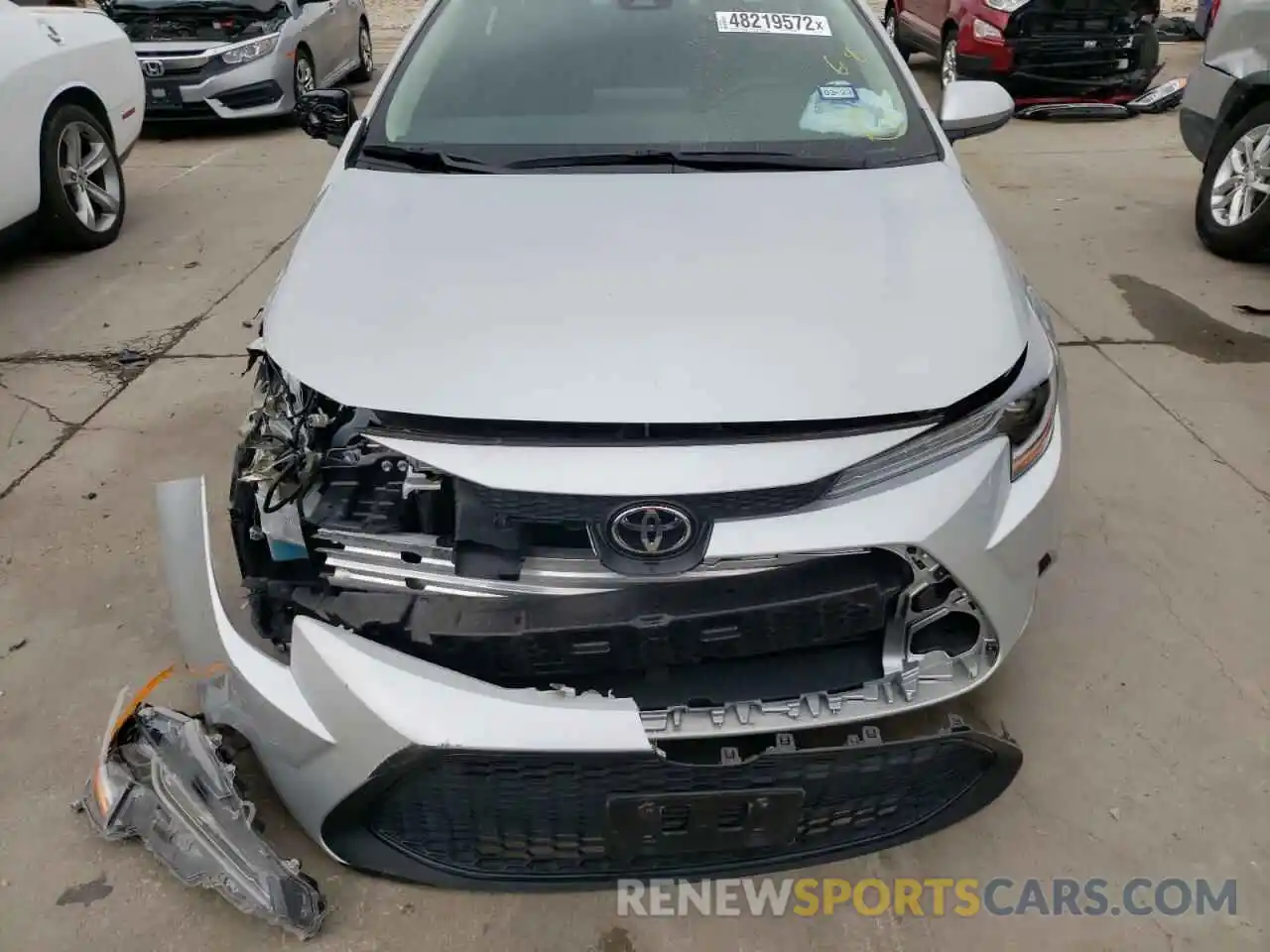 9 Photograph of a damaged car 5YFEPRAEXLP124948 TOYOTA COROLLA 2020