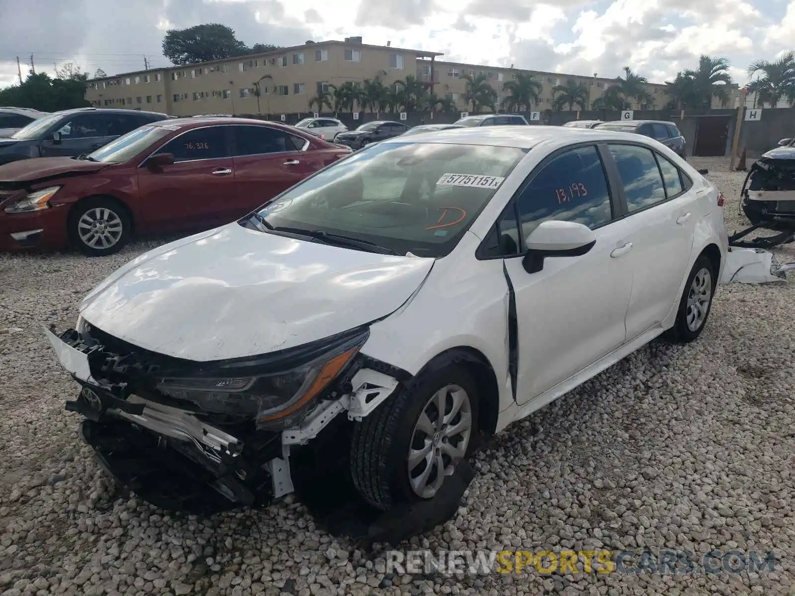 2 Photograph of a damaged car 5YFEPRAEXLP127333 TOYOTA COROLLA 2020