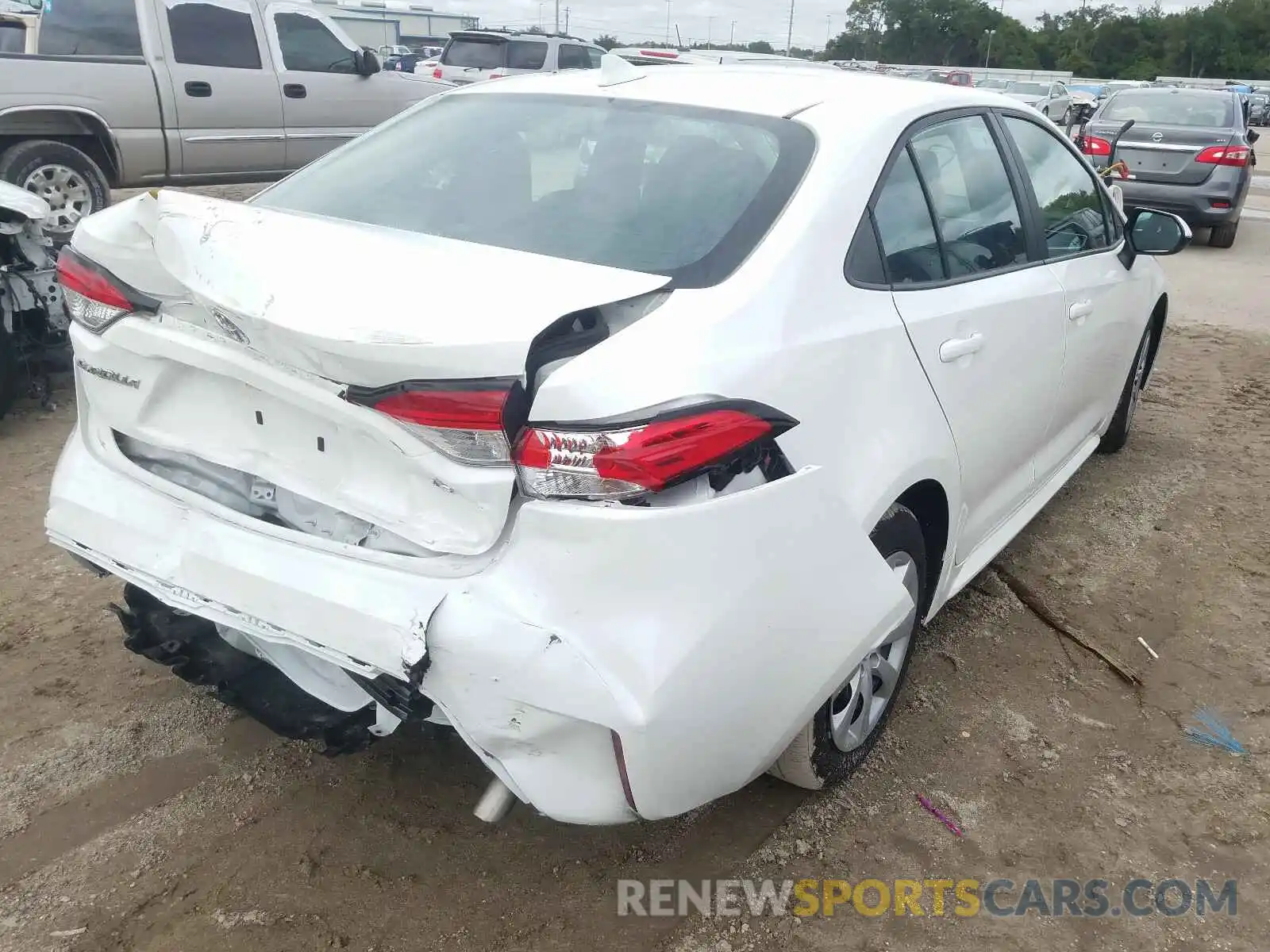4 Photograph of a damaged car 5YFEPRAEXLP127817 TOYOTA COROLLA 2020