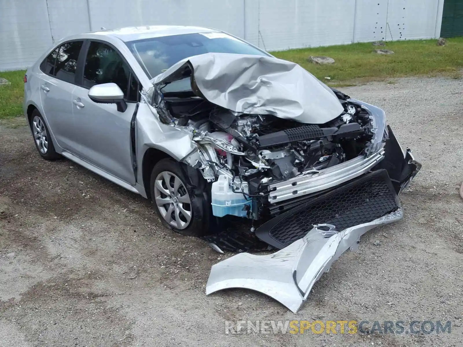 1 Photograph of a damaged car 5YFEPRAEXLP128336 TOYOTA COROLLA 2020