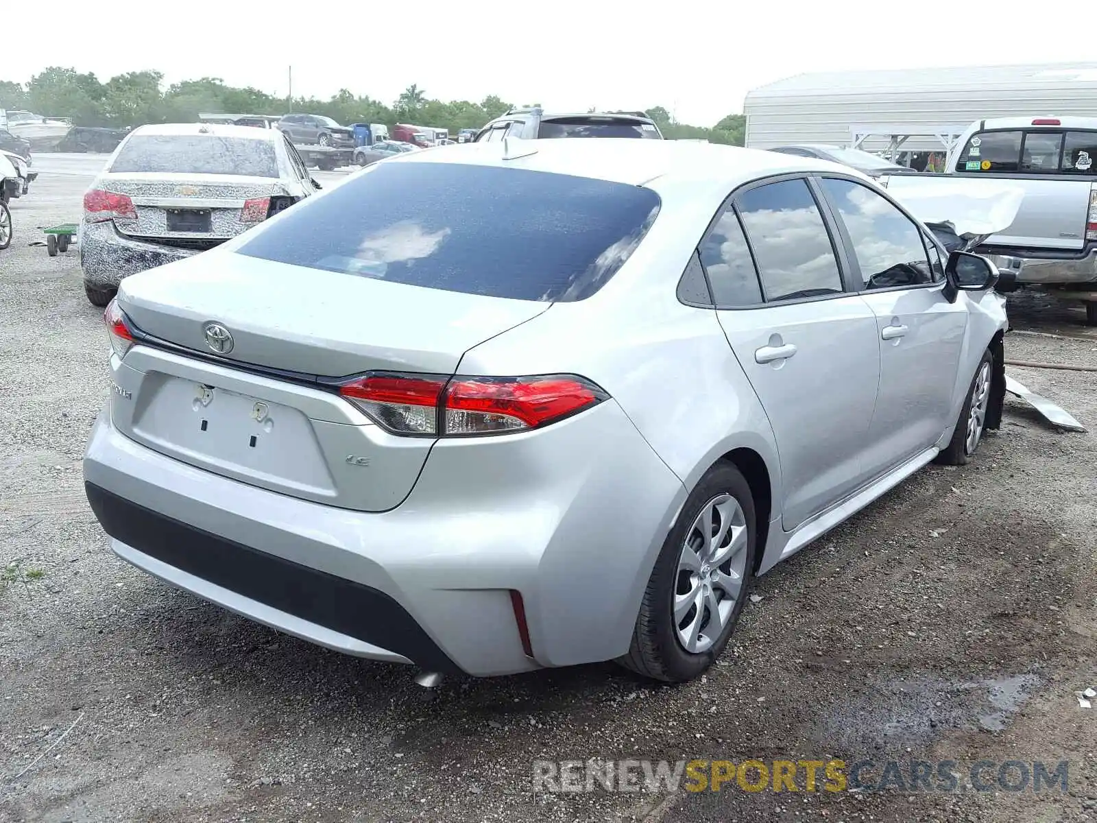 4 Photograph of a damaged car 5YFEPRAEXLP128336 TOYOTA COROLLA 2020