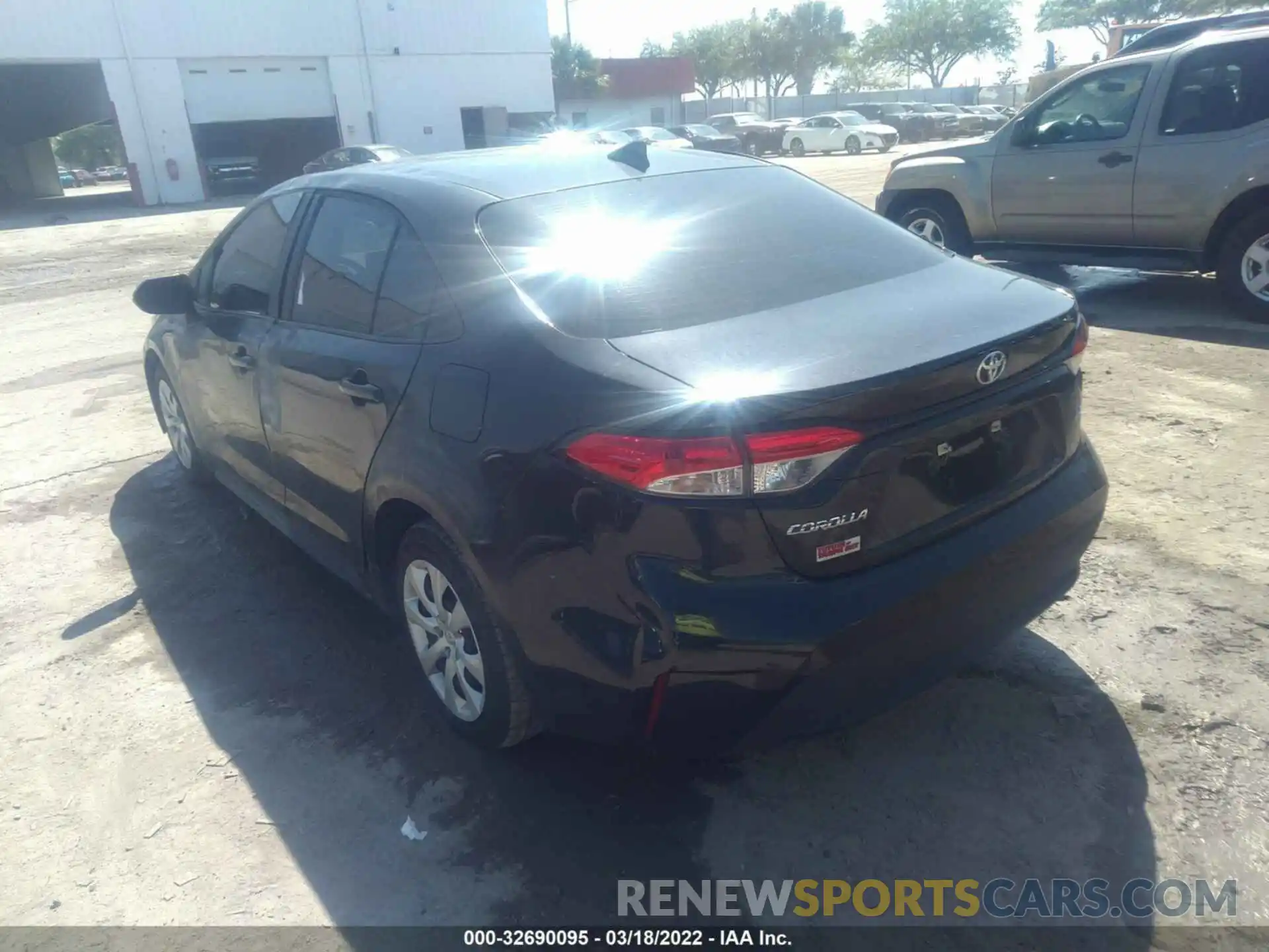 3 Photograph of a damaged car 5YFEPRAEXLP129647 TOYOTA COROLLA 2020