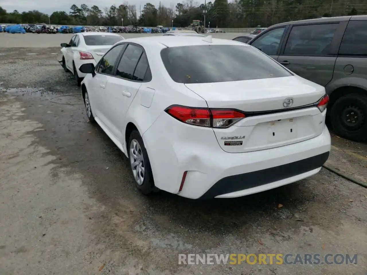 3 Photograph of a damaged car 5YFEPRAEXLP131088 TOYOTA COROLLA 2020