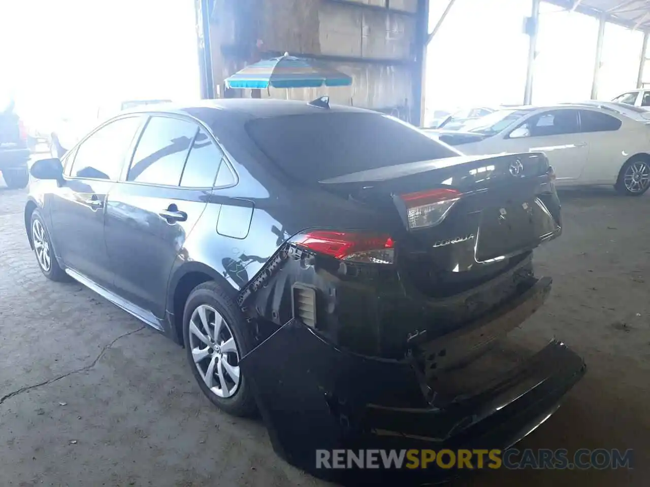 3 Photograph of a damaged car 5YFEPRAEXLP132340 TOYOTA COROLLA 2020