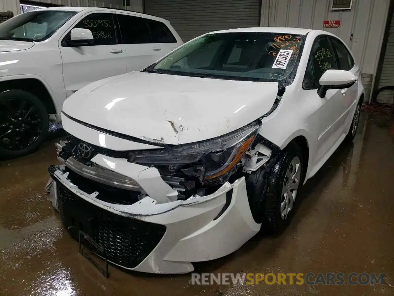 2 Photograph of a damaged car 5YFEPRAEXLP132368 TOYOTA COROLLA 2020