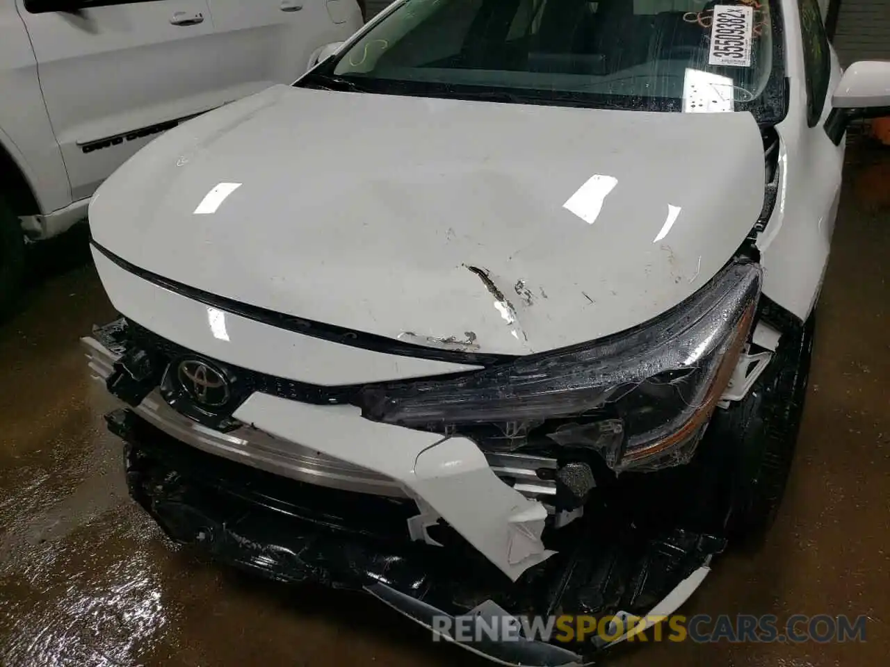 9 Photograph of a damaged car 5YFEPRAEXLP132368 TOYOTA COROLLA 2020