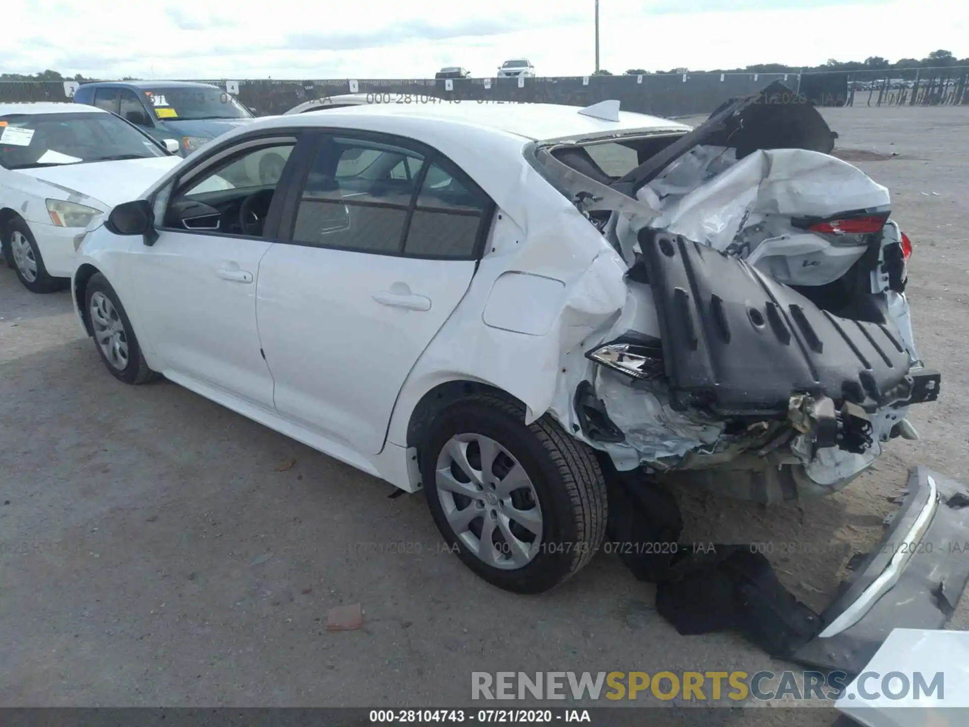 3 Photograph of a damaged car 5YFEPRAEXLP136968 TOYOTA COROLLA 2020