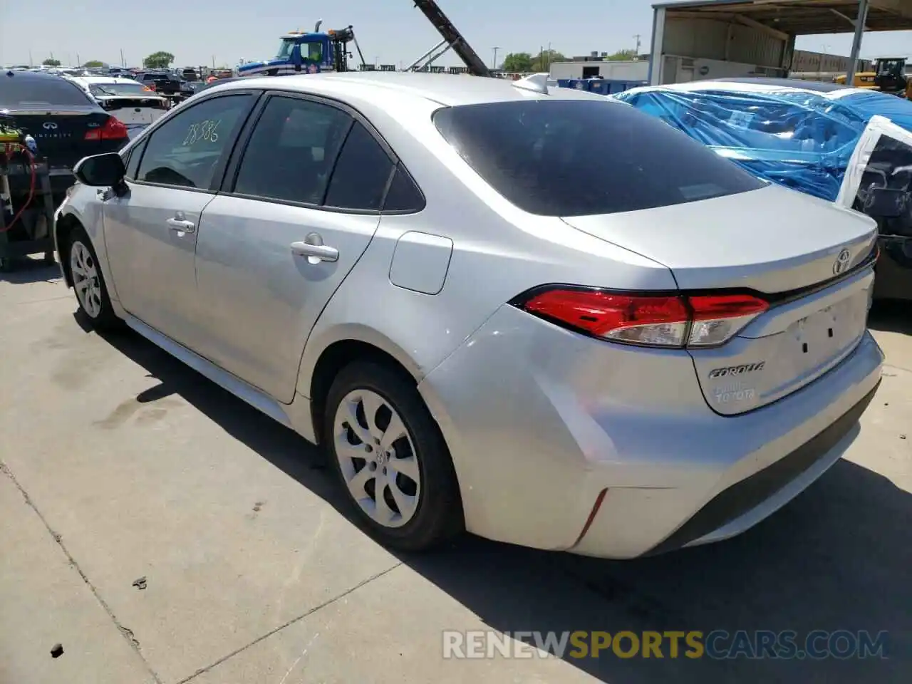 3 Photograph of a damaged car 5YFEPRAEXLP137134 TOYOTA COROLLA 2020