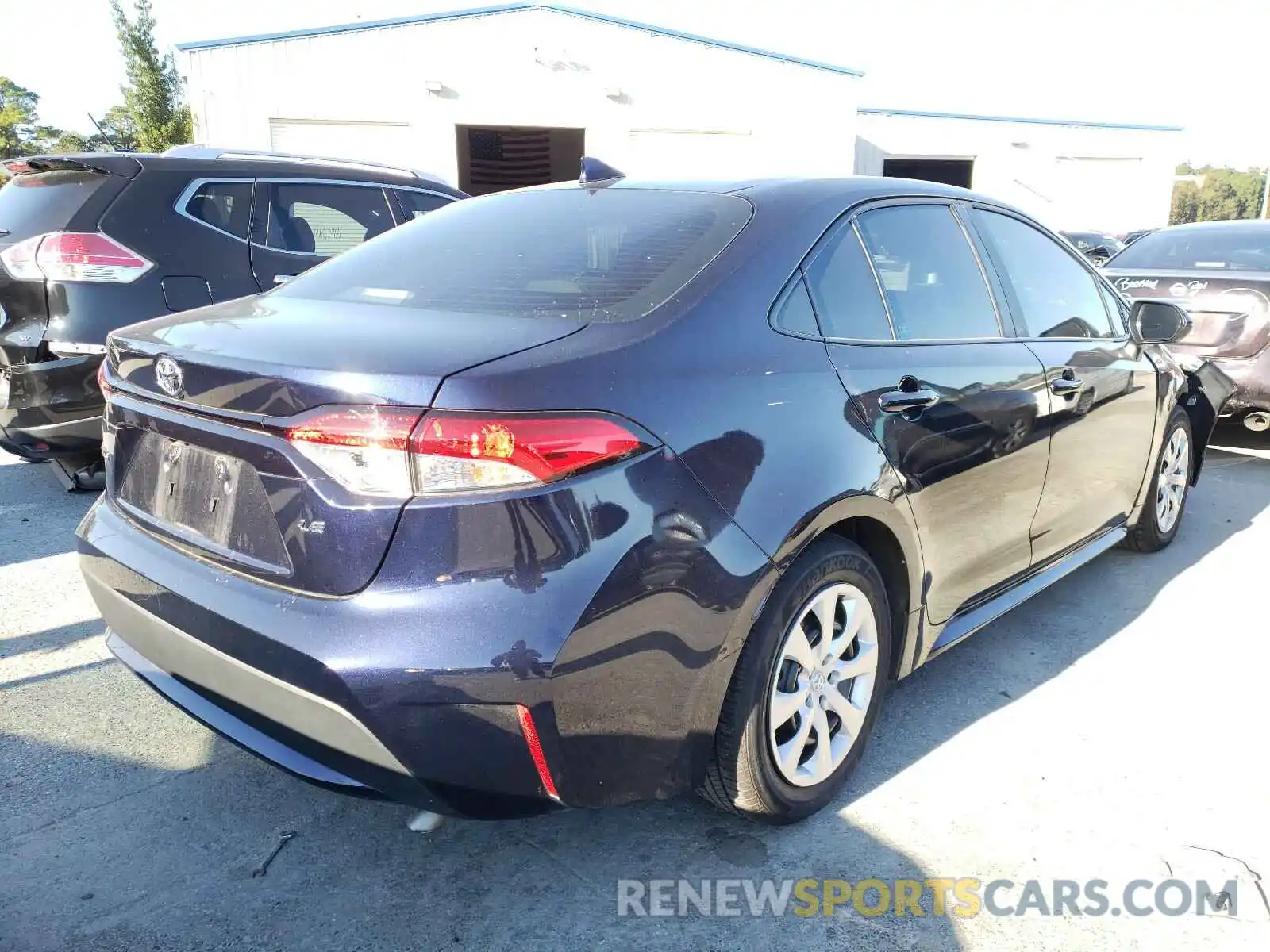 4 Photograph of a damaged car 5YFEPRAEXLP144441 TOYOTA COROLLA 2020