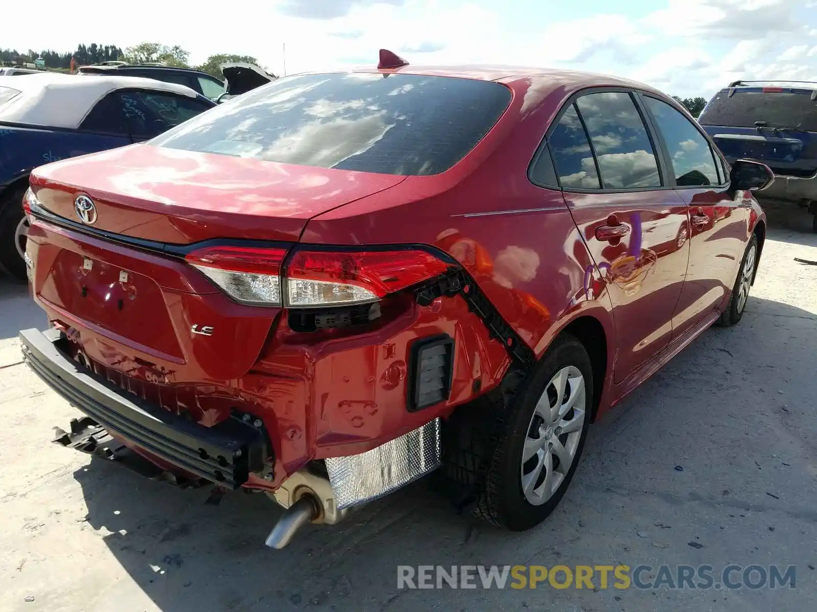 4 Photograph of a damaged car 5YFEPRAEXLP145962 TOYOTA COROLLA 2020