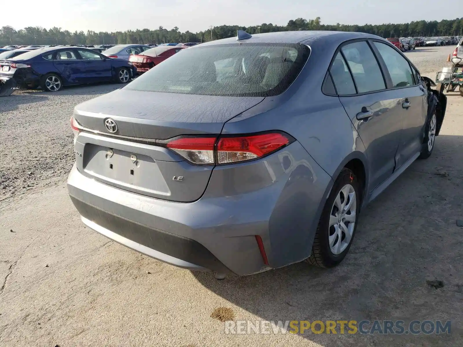 4 Photograph of a damaged car 5YFEPRAW6LP126230 TOYOTA COROLLA 2020