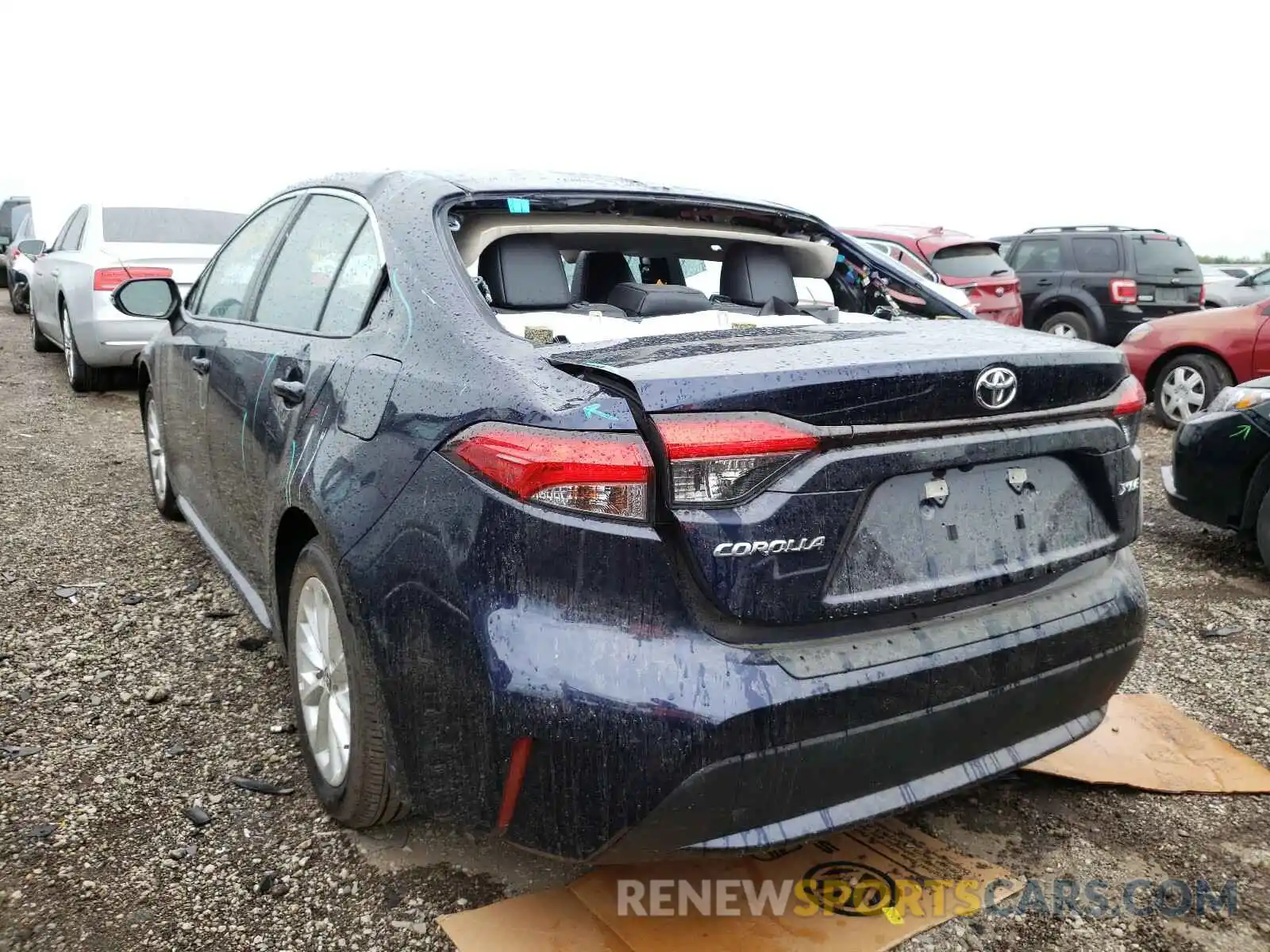 3 Photograph of a damaged car 5YFFPRAE0LP055174 TOYOTA COROLLA 2020