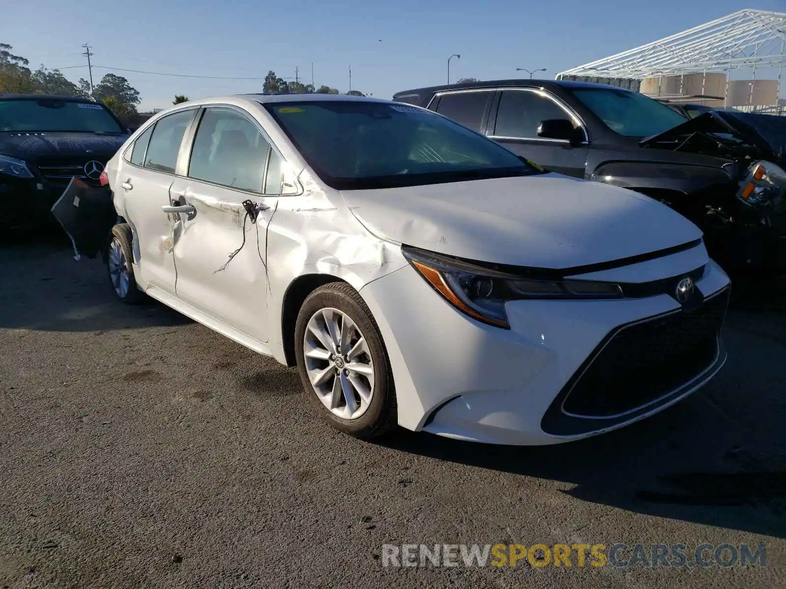 1 Photograph of a damaged car 5YFFPRAE0LP093410 TOYOTA COROLLA 2020