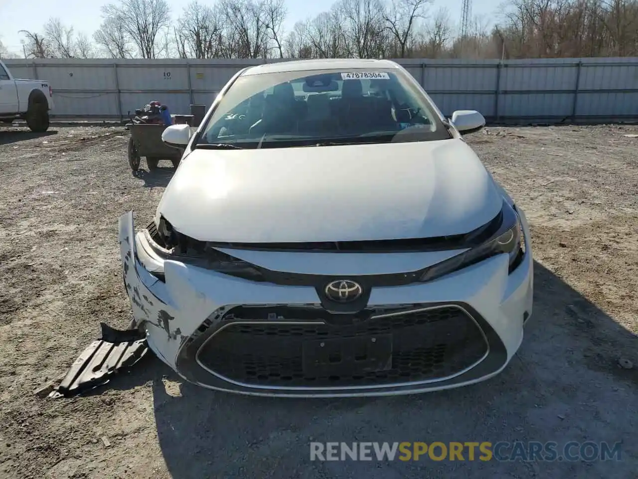 5 Photograph of a damaged car 5YFFPRAE1LP070136 TOYOTA COROLLA 2020