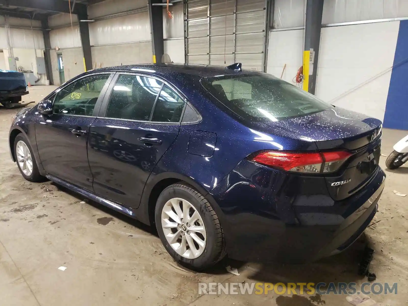 3 Photograph of a damaged car 5YFFPRAE2LP033578 TOYOTA COROLLA 2020