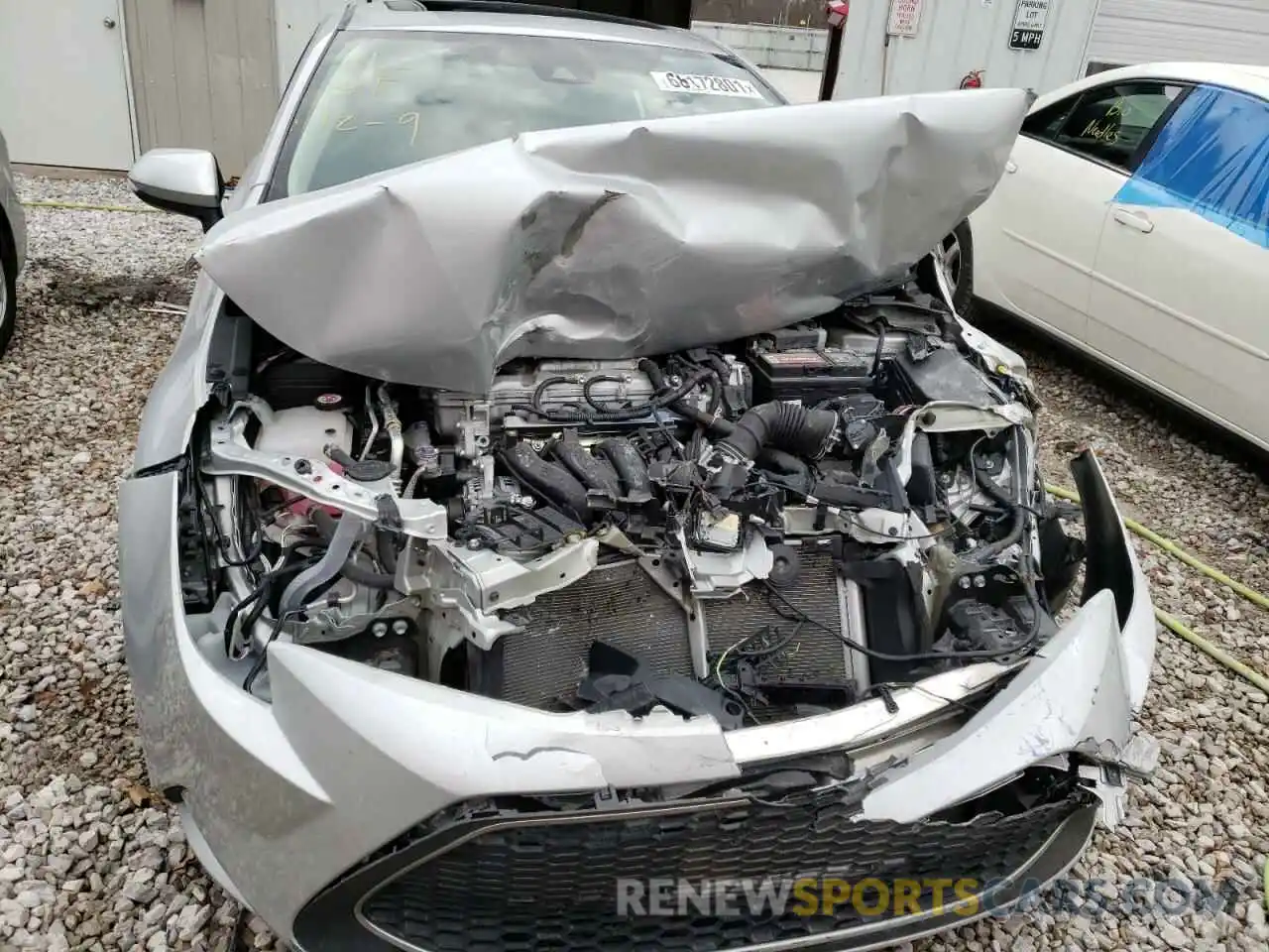 9 Photograph of a damaged car 5YFFPRAE2LP058013 TOYOTA COROLLA 2020