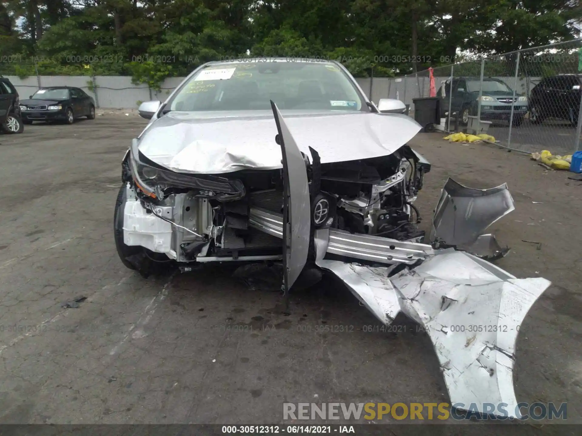 6 Photograph of a damaged car 5YFFPRAE2LP081372 TOYOTA COROLLA 2020