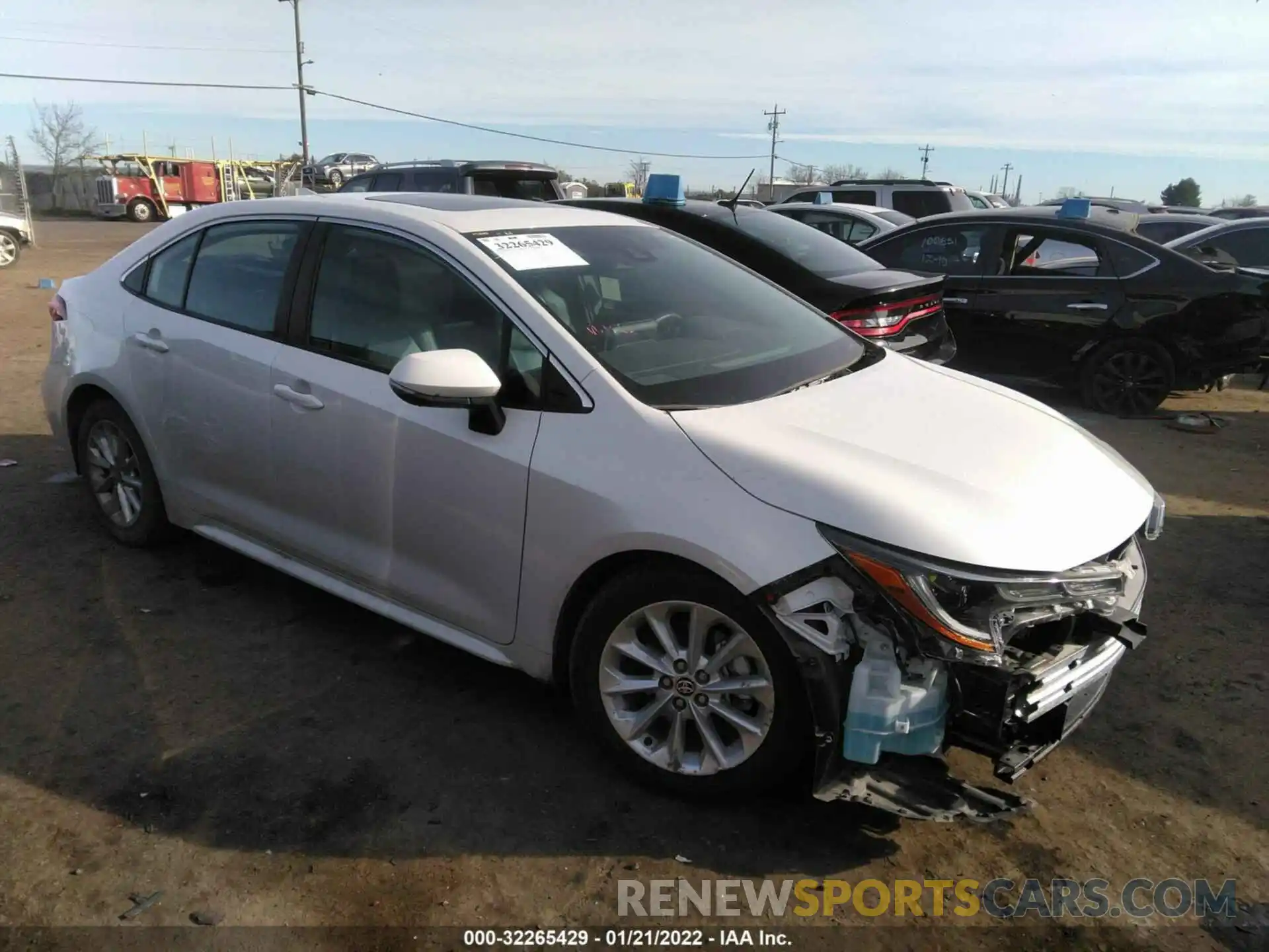 1 Photograph of a damaged car 5YFFPRAE2LP089892 TOYOTA COROLLA 2020