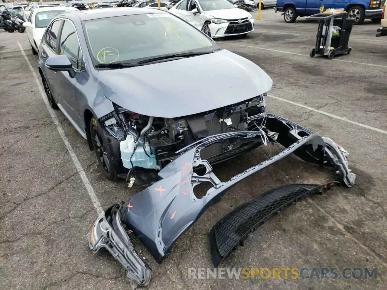 1 Photograph of a damaged car 5YFFPRAE2LP105718 TOYOTA COROLLA 2020