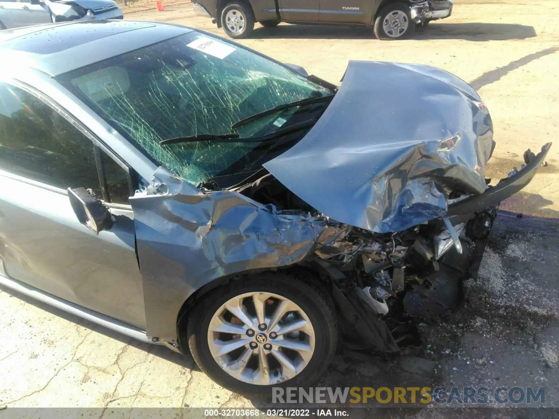 6 Photograph of a damaged car 5YFFPRAE3LP123063 TOYOTA COROLLA 2020