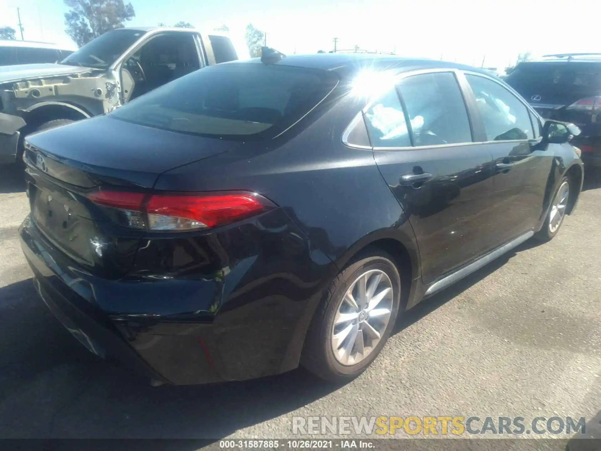 4 Photograph of a damaged car 5YFFPRAE4LP041925 TOYOTA COROLLA 2020