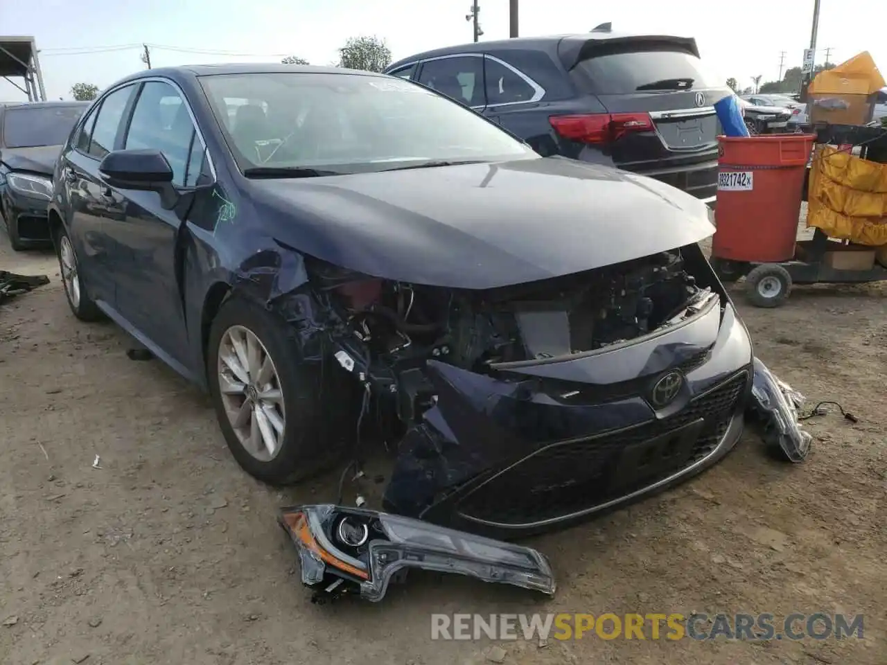 1 Photograph of a damaged car 5YFFPRAE4LP049474 TOYOTA COROLLA 2020